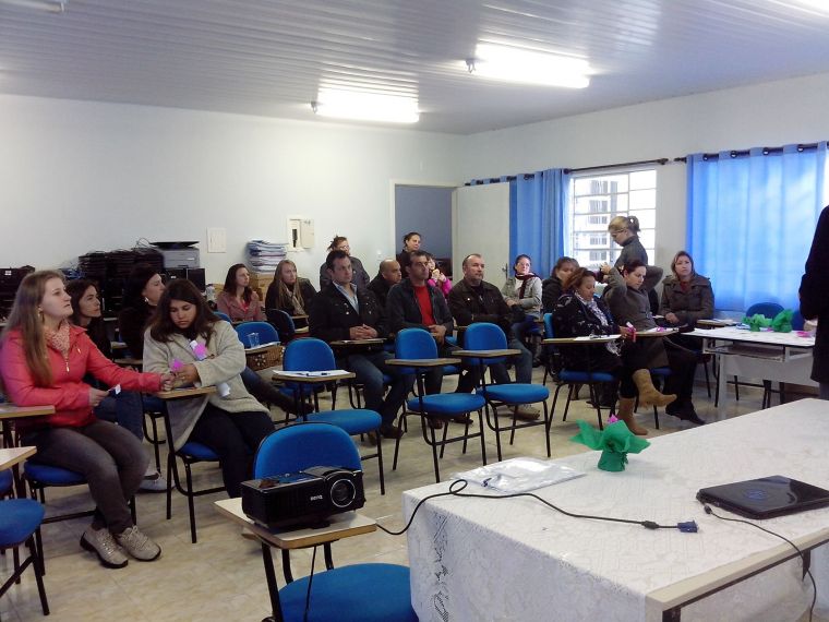 Vereadores participam de encontro de conselheiros tutelares